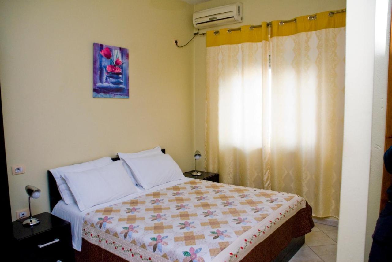 Hotel 4 Stinet Vlorë エクステリア 写真